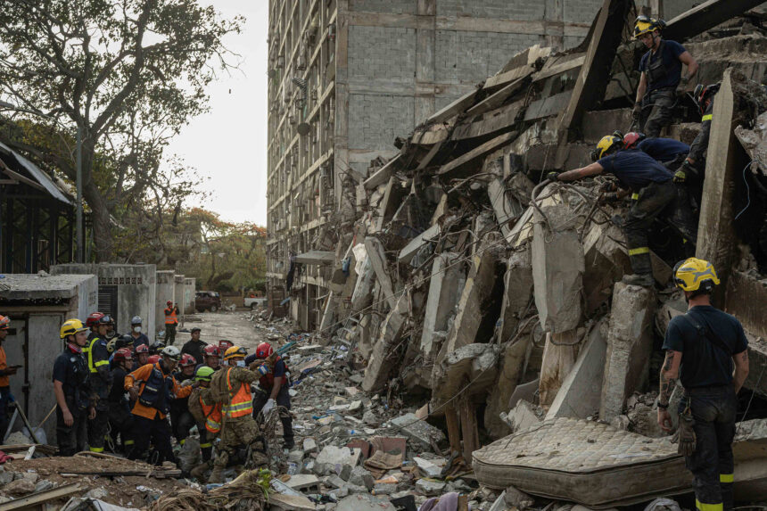 NASA estimates with satellite images that almost 59 thousand buildings were damaged after the earthquakes in Venezuela