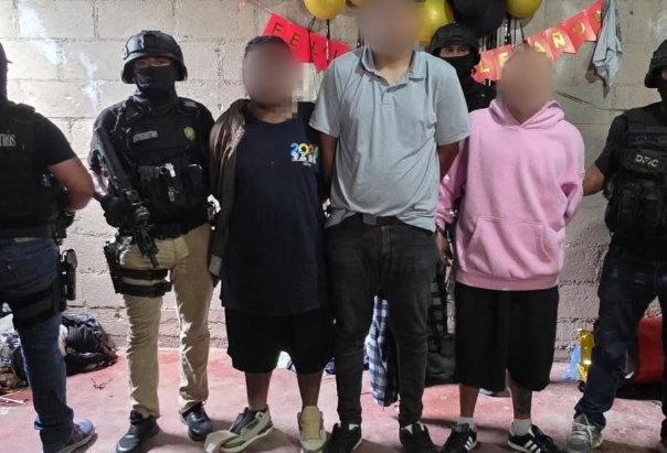 Operation in El Limón ends with three captured and the rescue of a kidnapped person Operation in El Limón ends with three captured and the rescue of a kidnapped person