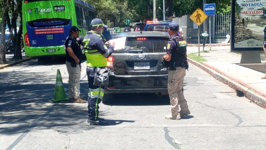 PNC warns of possible attack against traffic agents in the capital and Mixco