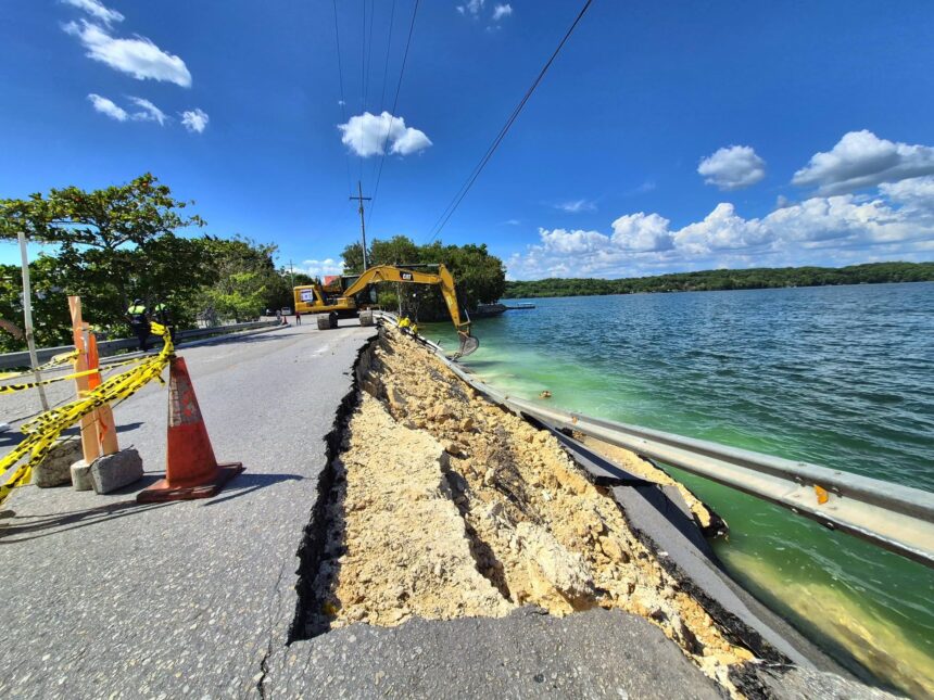 Passage to Flores Island is reduced to pedestrians and water transport due to damage to the bridge