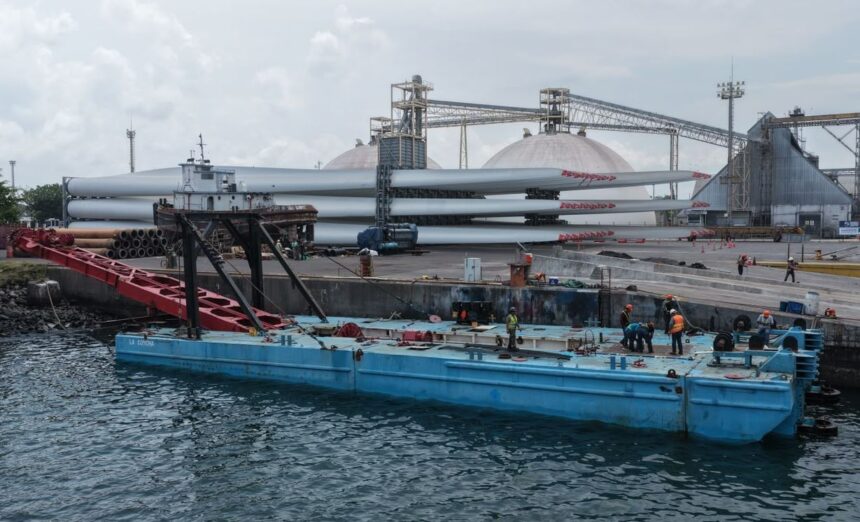 Puerto Quetzal will begin dredging to recover maritime cargo capacity Puerto Quetzal will begin dredging to recover maritime cargo capacity