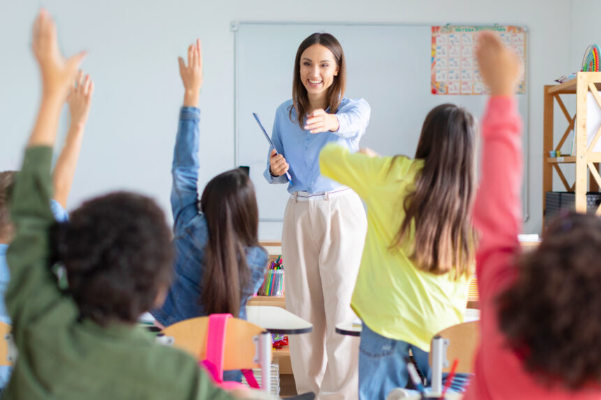 Shortage of teachers and gaps in training limit the advancement of bilingual education in Guatemala