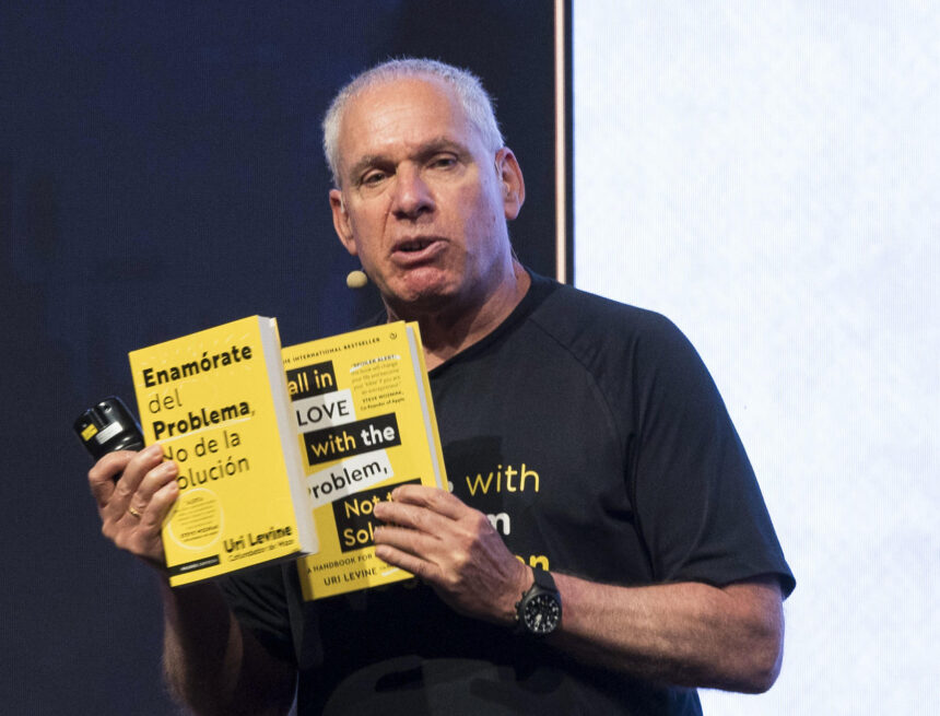 The creator of Waze defends that a common problem can be an opportunity to undertake The creator of Waze defends that a common problem can be an opportunity to undertake