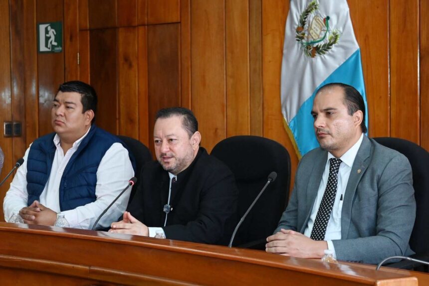 The uncertainty over the Rectorate of the USAC opens the door to the continuity of Walter Mazariegos