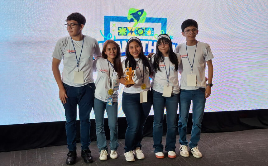 They recognize the young talent that transforms Guatemala
