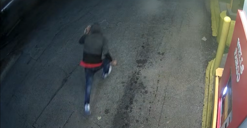 This is how the suspect fled after the murder of a Central American mechanic This is how the suspect fled after the murder of a Central American mechanic
