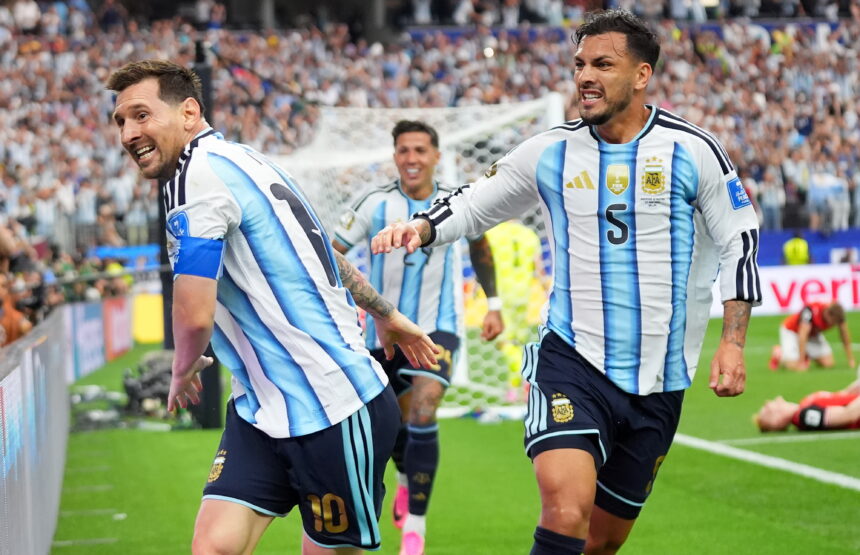 This is the fight for the Golden Boot