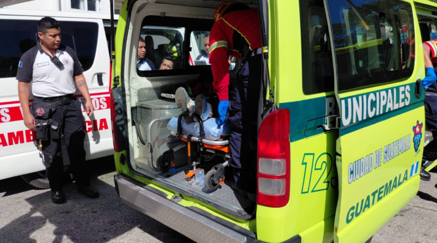 Three women, including a 3-year-old girl, are injured in an armed attack in Mixco