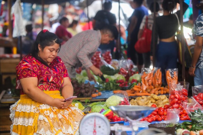 Vegetables register increases of up to 40% due to the effects of rains and transportation