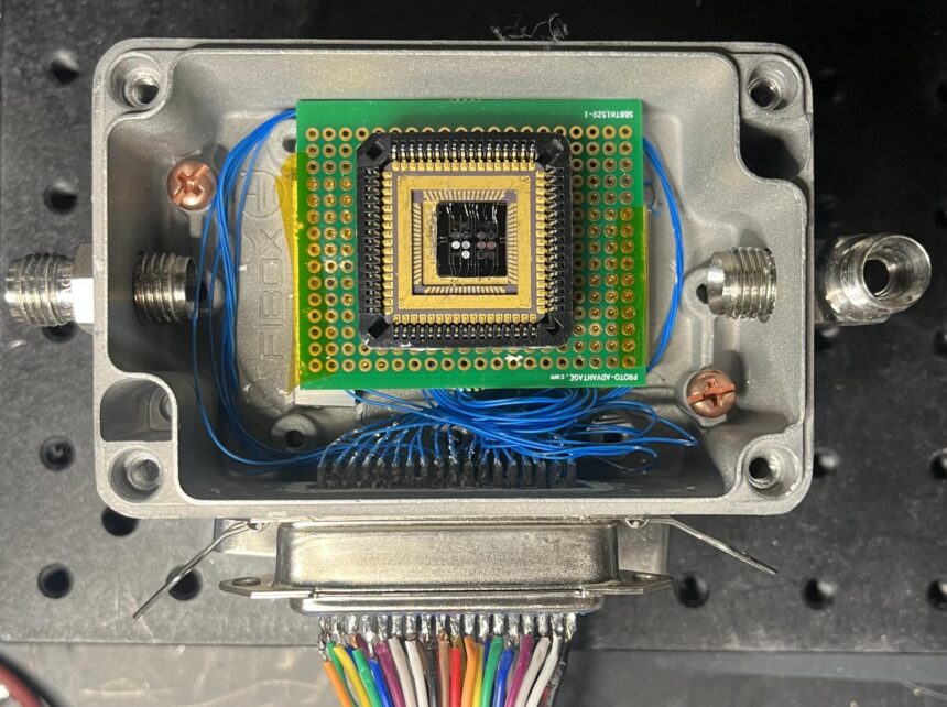 What is the device that detects spoiled food like?