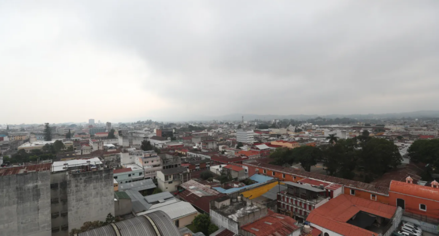 What is the forecast for rain and maximum temperatures for June 25?