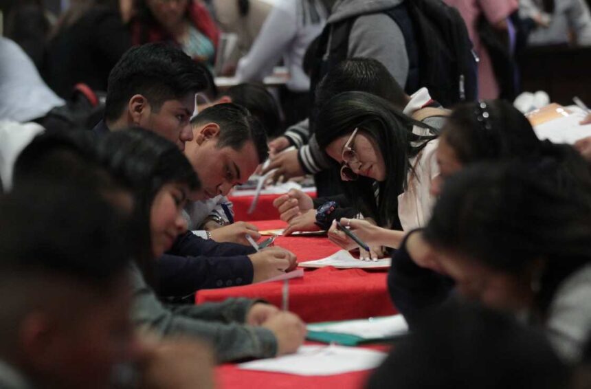 What the new decent employment project in Guatemala proposes and how it seeks to reduce informality