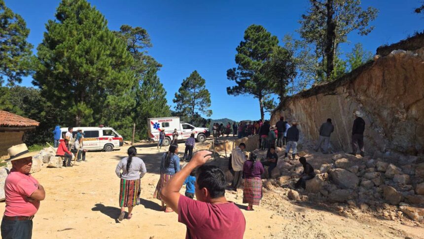 Collapse of a wall surprises two bricklayers in Quiché; one dies and another is injured Collapse of a wall surprises two bricklayers in Quiché; one dies and another is injured