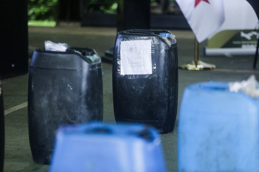 Costa Rican authorities seize liquid cocaine in Pacific waters
