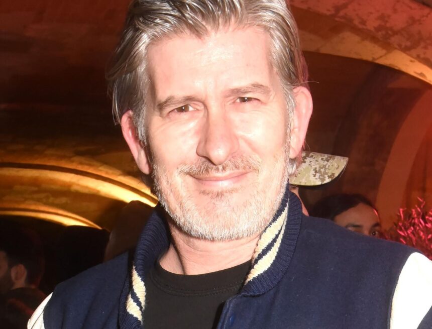 French DJ Kavinsky, author of the electronic classic “Nightcall”, dies at 50