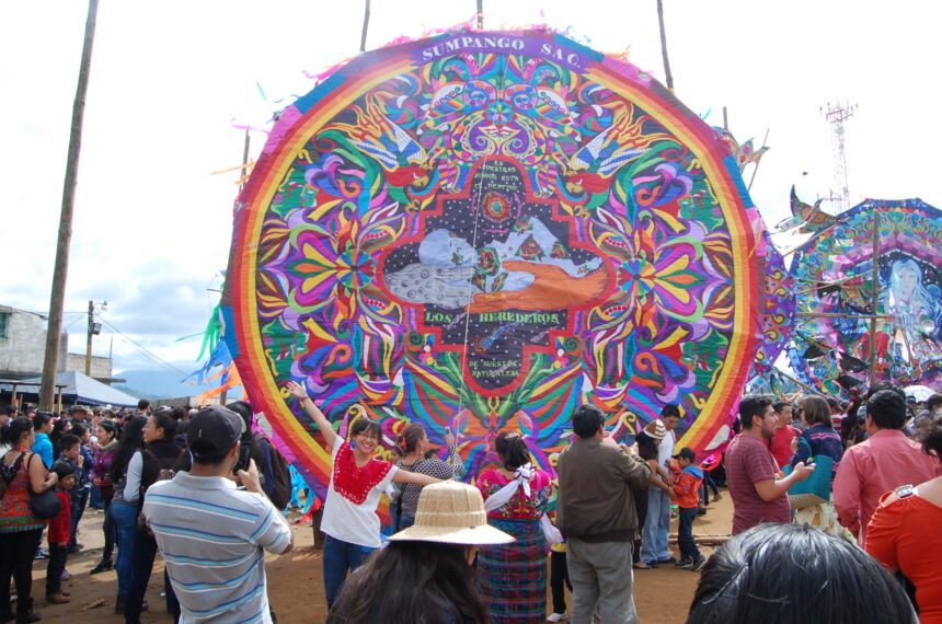Giant kites will fly in Guatemala City this Sunday