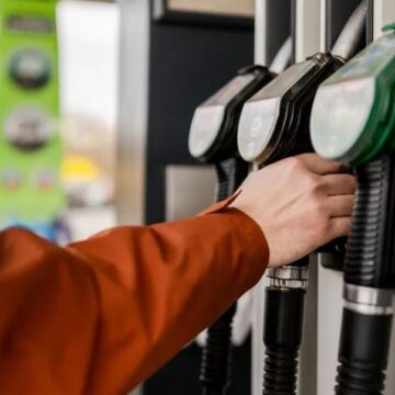 Government will begin mixing ethanol only with regular gasoline, sectors ask for certainty in implementation