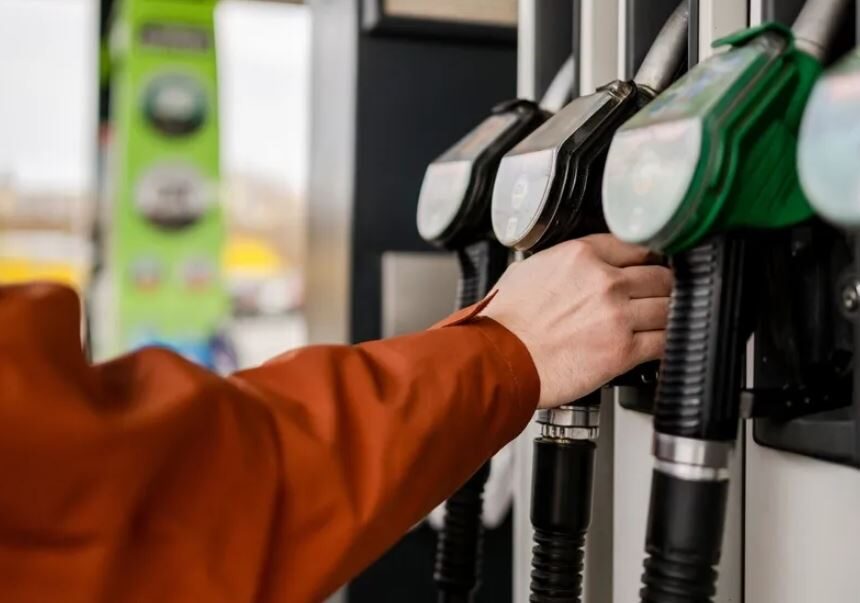 Government will begin mixing ethanol only with regular gasoline, sectors ask for certainty in implementation Government will begin mixing ethanol only with regular gasoline, sectors ask for certainty in implementation