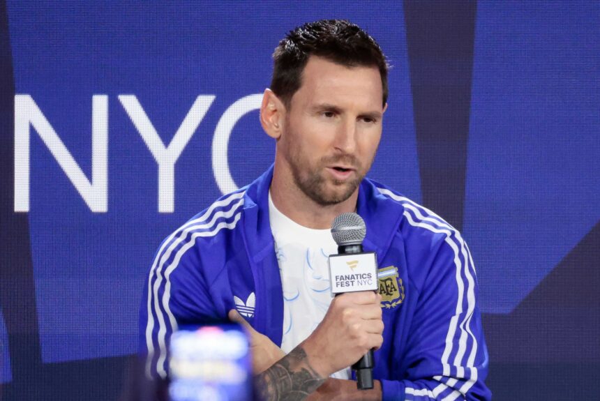 Jimmy Fallon’s mathematical calculation and his monologue about the alleged FIFA conspiracy after the photo of Messi with Lamine Yamal