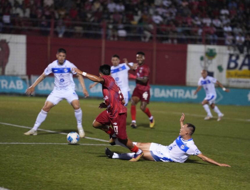 Malacateco rescued an agonizing draw against Cobán Imperial at the start of Apertura 2026