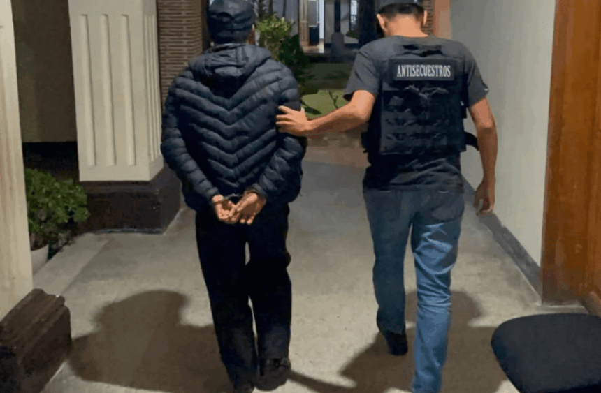 Man simulated his kidnapping to demand Q30 thousand from his family and the PNC found him walking “freely” on the Inter-American Highway Man simulated his kidnapping to demand Q30 thousand from his family and the PNC found him walking “freely” on the Inter-American Highway