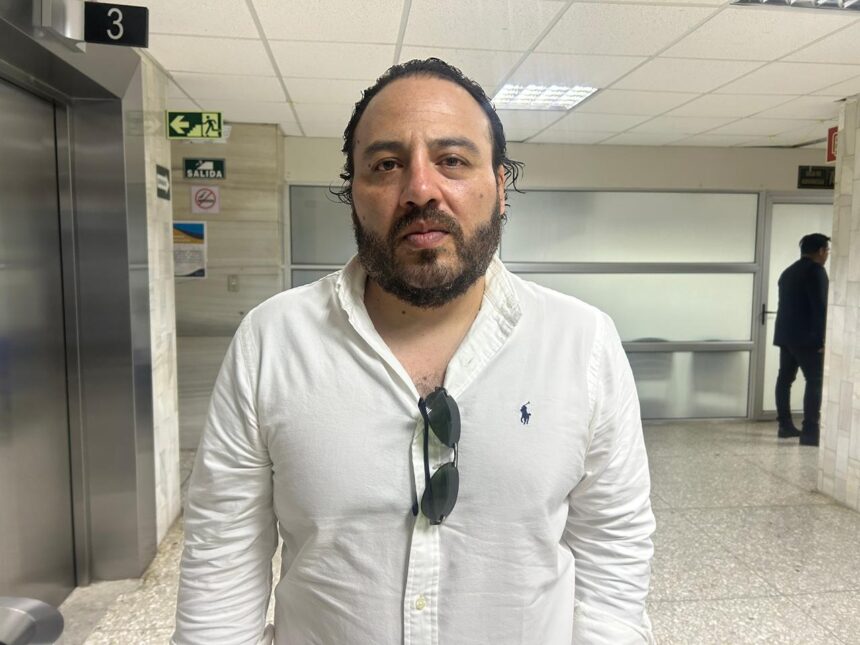 Pedro Duque reappears in court and denies having failed to comply with alternative measures; MP maintains the opposite