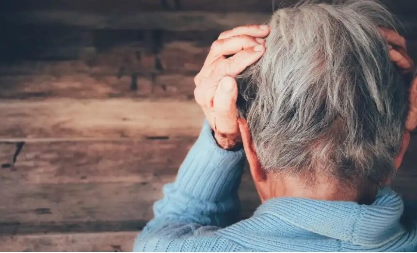 Six symptoms of dementia that can appear years before a diagnosis Six symptoms of dementia that can appear years before a diagnosis