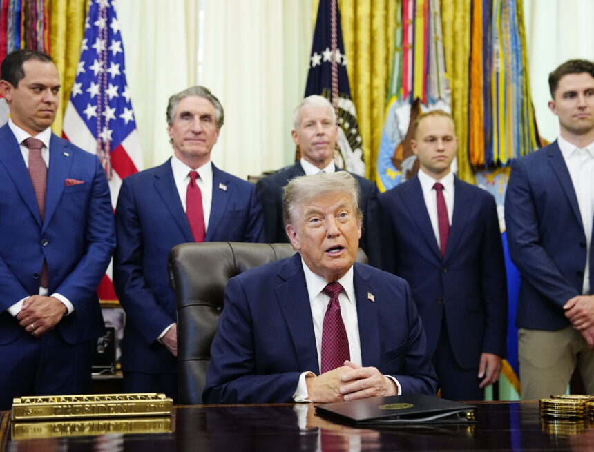 The reasons why Republicans face problems in the midterm elections