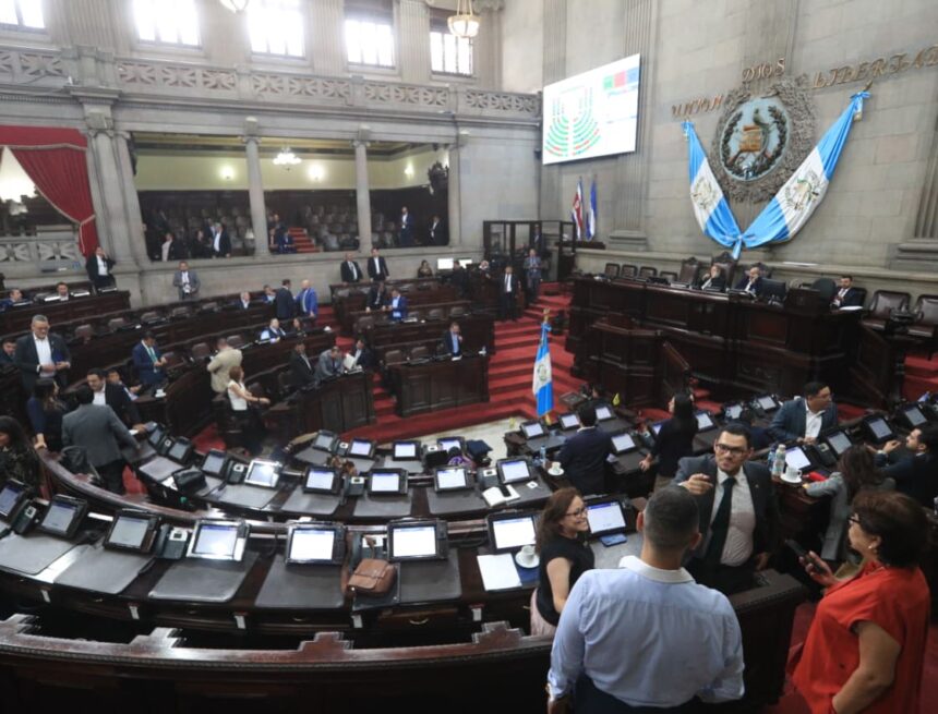 The ruling party seeks agreements in Congress for fuel subsidies