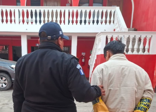 They capture the alleged person responsible for killing a man with a hammer after an argument in Quiché