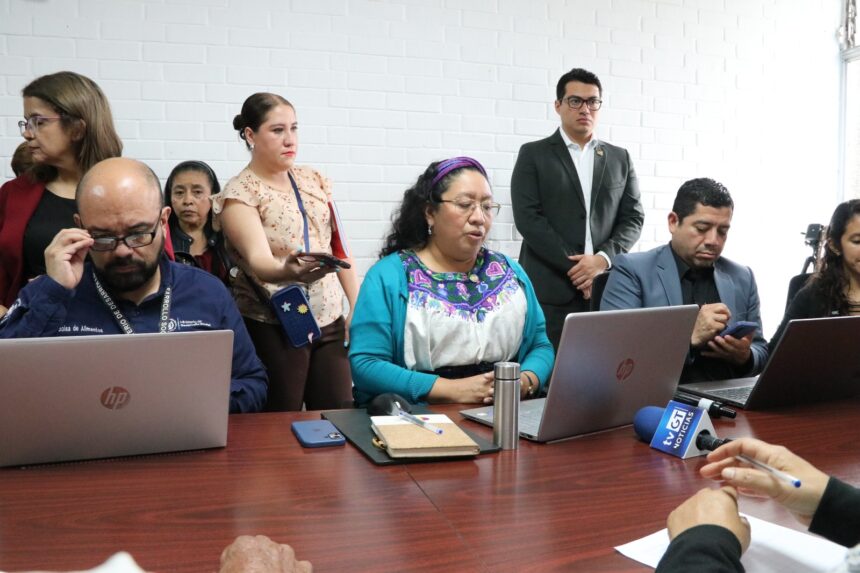 They denounce anomalies in the registration of beneficiaries of social programs run by Mides