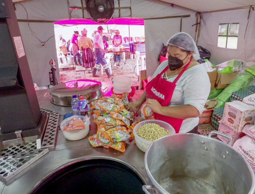 They provide assistance in emergency situations in Alta Verapaz