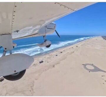 Video shows how a small plane makes an emergency landing on a California beach after an engine failure