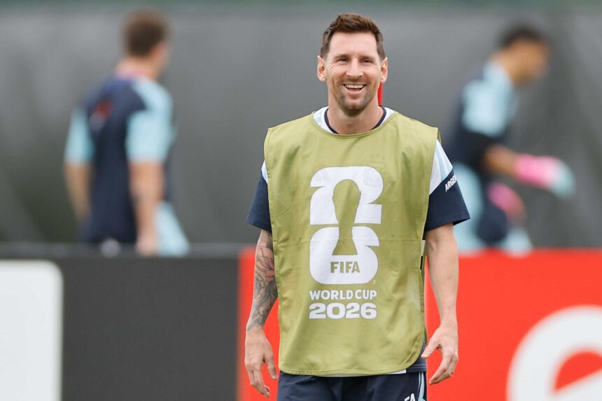 What did “Cuti” Romero wear? the moment that caused Messi and the Argentine players to laugh at an airport