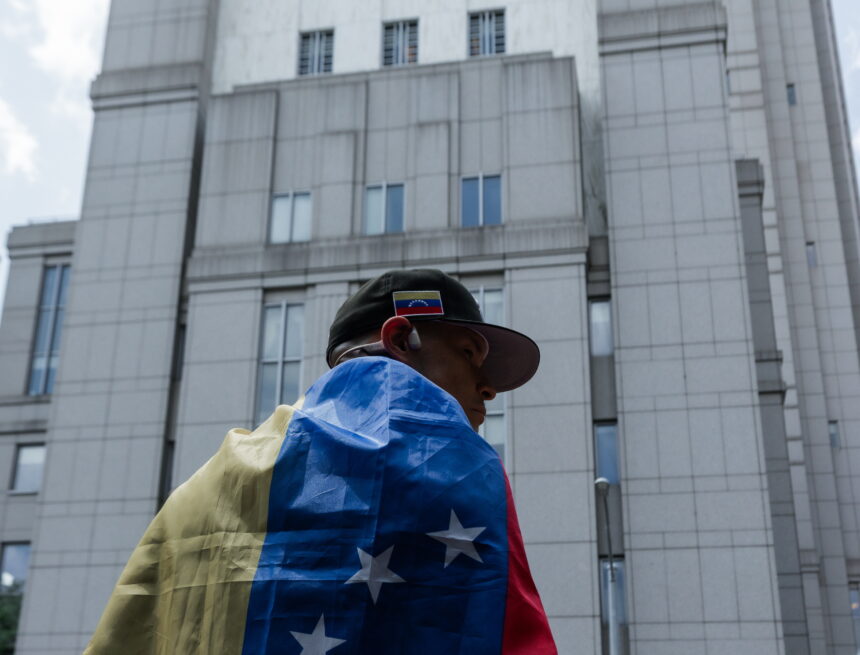 When will the trial against Nicolás Maduro begin in the United States on narcoterrorism charges?