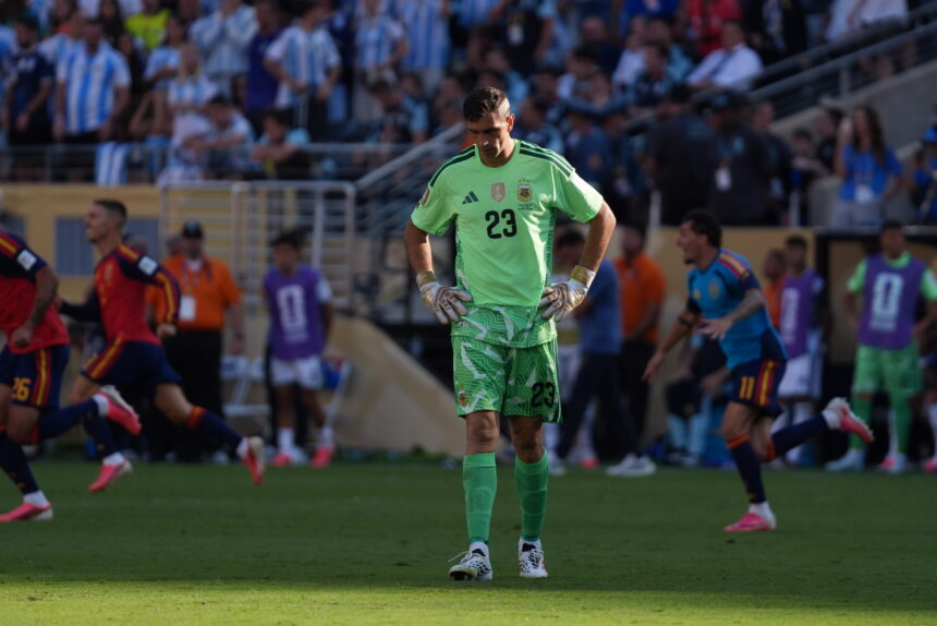 Will Emiliano “Dibu” Martínez continue with the Argentina team?