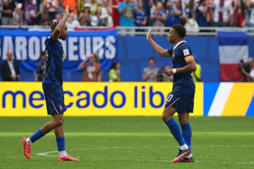 Will Zinedine Zidane lead France? The federation will announce its new coach