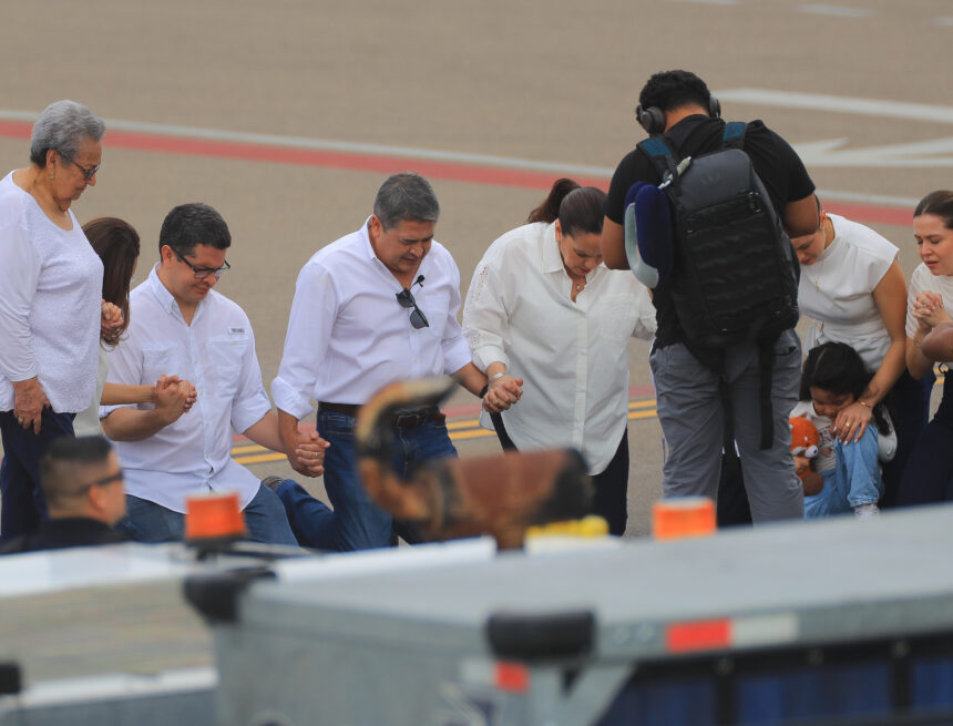 Will he be able to recover them? Juan Orlando Hernández will seek to regain his assets after returning to Honduras
