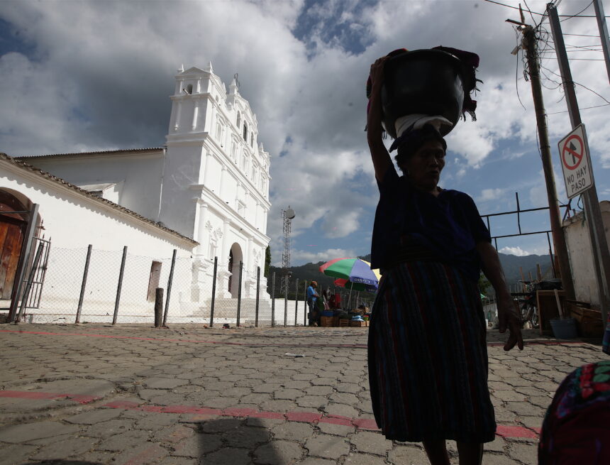 qué hay detrás de la búsqueda por ser reconocido como el idioma maya número 23